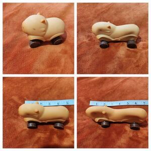Stress Relief Squeeze Toy Car Capybara Stretchy Silicone.  New